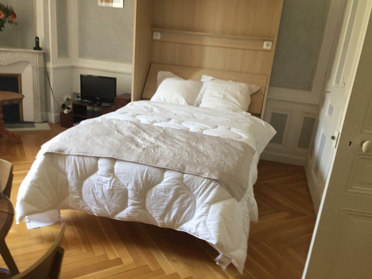 艾克斯莱班Beau-Site 46公寓 外观 照片